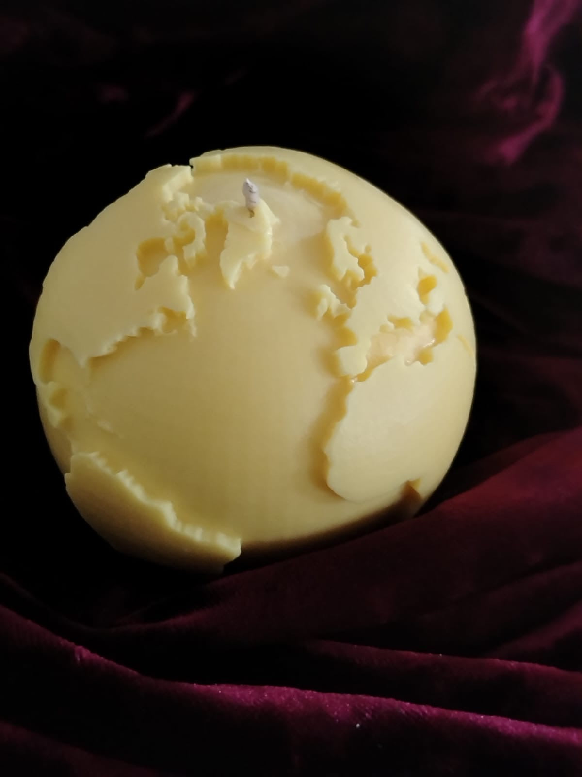 Hand-Poured Soy Candles – Vanilla, Champagne & Rose, Decorative Bubble & World Candles (Artisan Candle Collection)