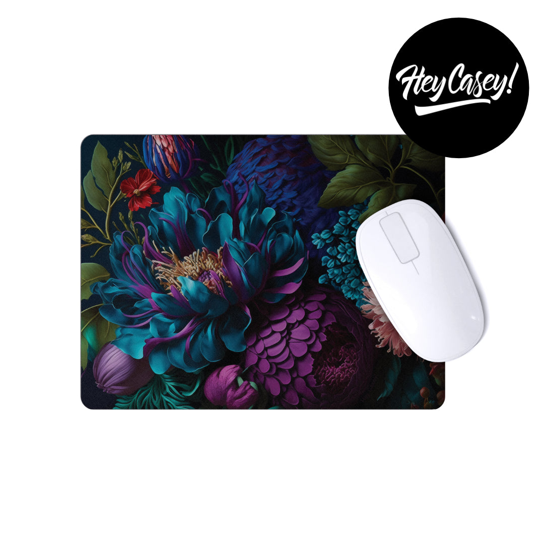 Mousepad with a striking floral print
